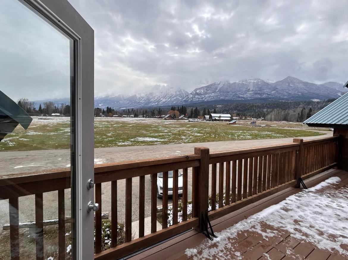 Mountain Magic Villa Golden Luaran gambar