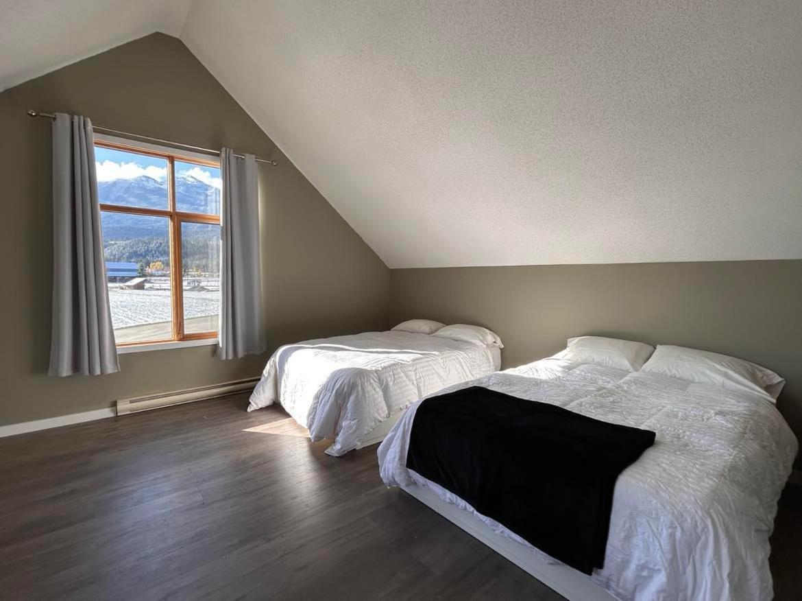 Mountain Magic Villa Golden Luaran gambar