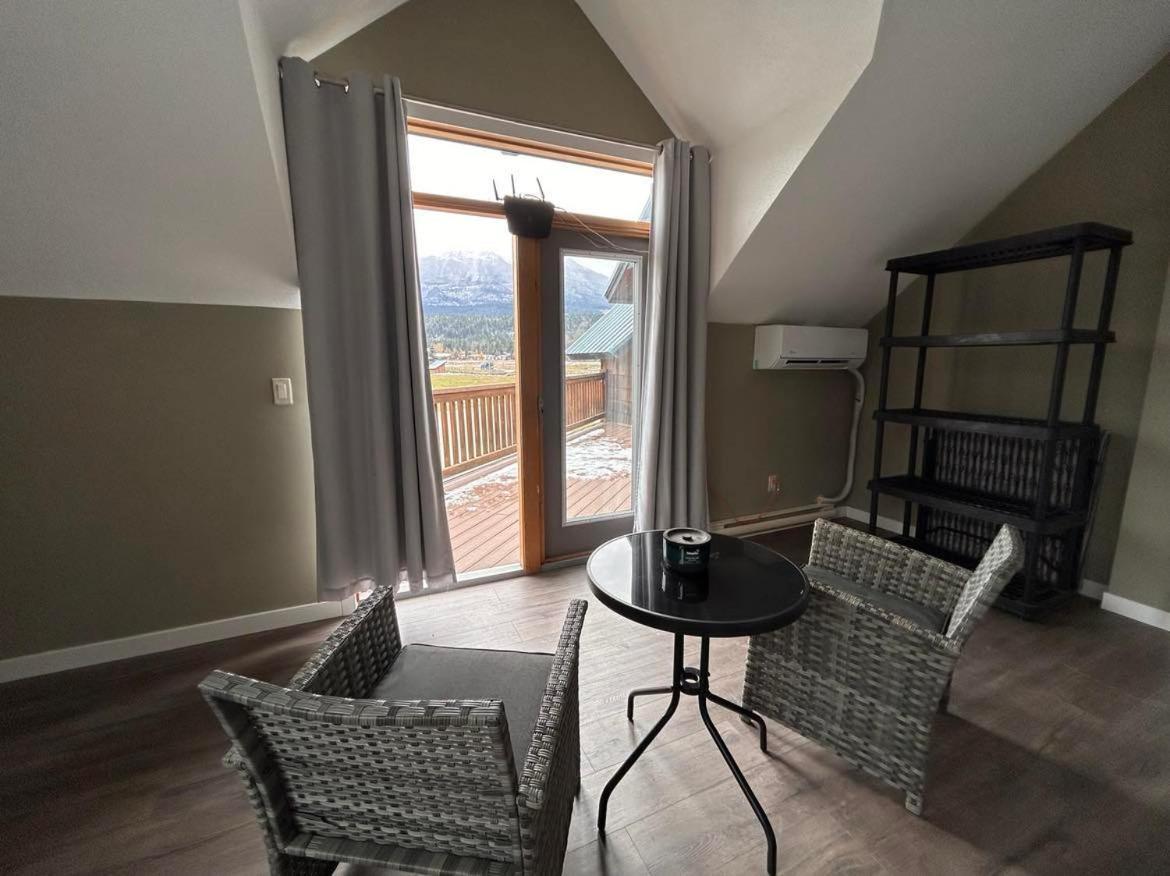 Mountain Magic Villa Golden Luaran gambar